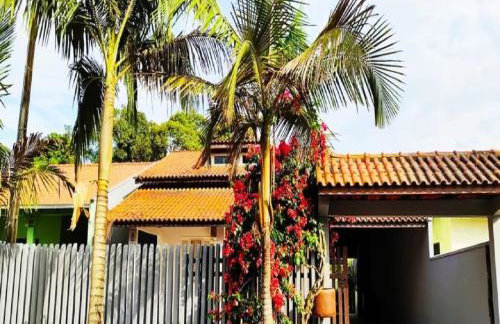 Linda casa c/Piscina, Ar e conforto próximo do Mar - Photo 1