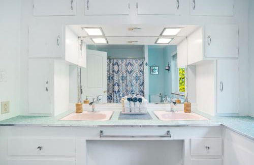 6 Mi to Main St Oceanfront Cottage in Ketchikan - Foto 14