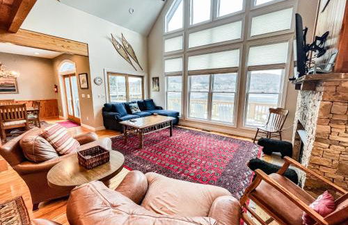 Lakefront Home Near Wisp with Great Location Dock Slip Hot Tub - Foto 5