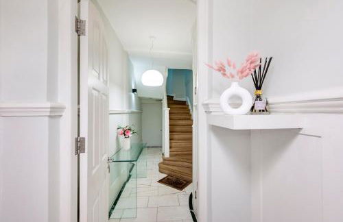 Welcome London St Martin's - Photo 26