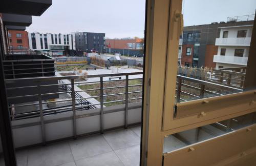 W centrum NOWY Kameralny Apartamenta, Duży Parking, FV, Luksusowo wyposażony, PlayStation 5, Balkon, Klimatyzacja, Taras, Winda, Wyposażona kuchnia - Foto 5
