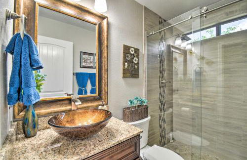 Patio and Grilling Station Family Home in Glendale - Foto 27