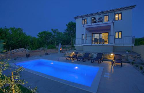 Holiday home Elena with pool - Photo 13