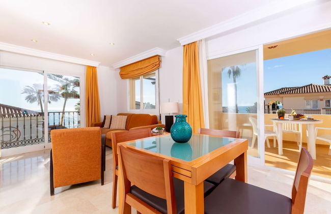 Ramada Hotel & Suites by Wyndham Costa del Sol - Photo 43