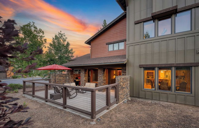 Luxe All-season Retreat by Avantstay Prime Location, Near Skiing - Foto 54