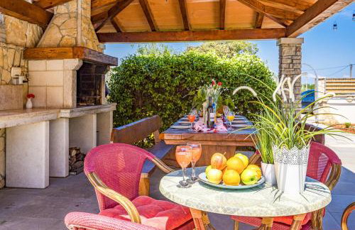 Modern Mediterreanean Villa by villatinapula - Foto 6