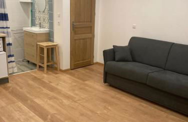 Un studio dans notre chalet - Foto 8