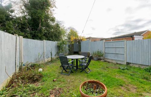 Pass the Keys 3-Bedroom Home in Chelmsford Sleeps 7 - Foto 5