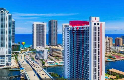 Ocean Air & 2 Cozy Full Beds, Relaxing Beach Studio - Foto 28