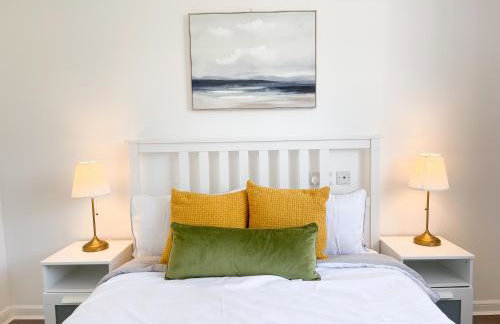 Opulent 5 bedroom Retreat with Hot tub and Entertainment - Foto 14