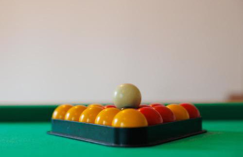 The Farmhouse with two hot tubs - Foto 15