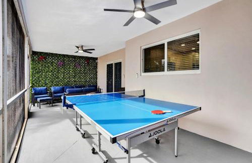 Sensational 5BR Villa Heated Pool near Hard Rock - Foto 42