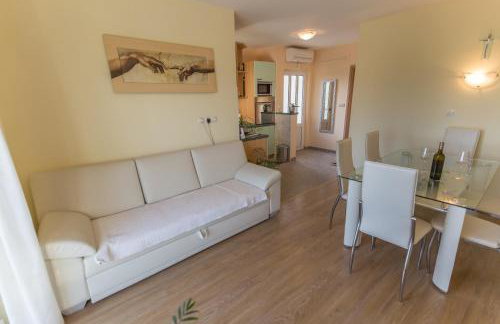 Holiday home Leko with outdoor pool and hot tub , can fit 22 people - Foto 51