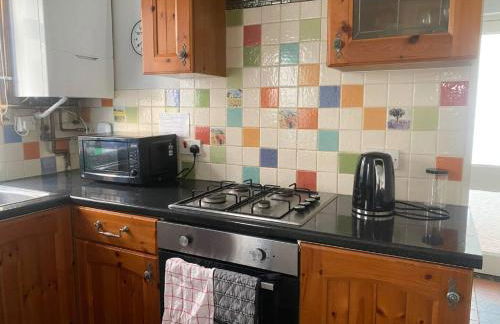 Balmoral House - Holiday Home - Photo 30