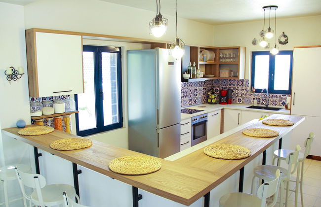 Villa Stefania with Pool - Photo 12