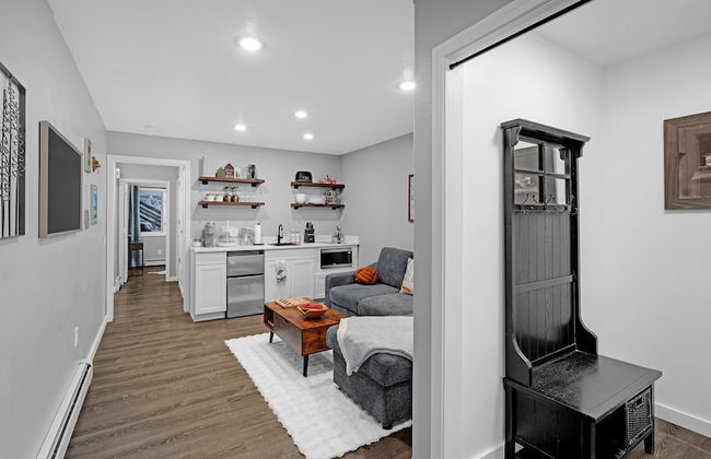 Fairbanks Fox Den 2 Bedroom Townhouse - Photo 22