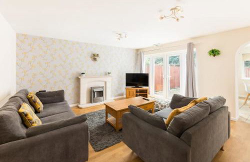 4-Bed Home for Contractors - Parking - Walk to Hospital - Foto 9