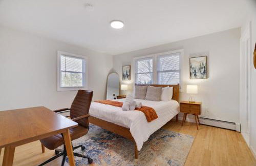 (NEW) Blue Mtn Poconos Retreat Htd pool pet frndly - Foto 19