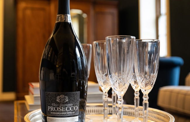 Beautiful 7 bedroom house hottub wifi - Foto 6