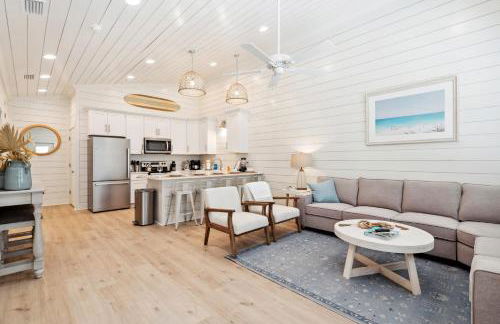 Brand New Luxury Rental on Oleander Unit A - Foto 1