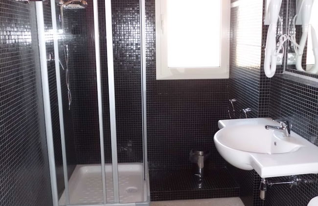 Al Porto di Cagliari - Photo 27