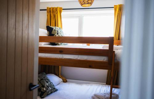 Home from home - Photo 5