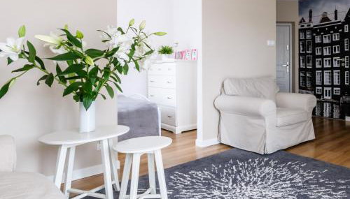 EUROPA22 "TU i TERAZ" Apartament Przytulny CENTRUM MIASTA Tomaszów Maz PARKING gratis EXPRESOWE zameldowanie od 13 - Foto 4