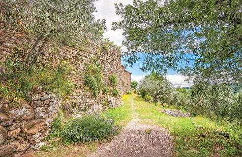 Amazing Home In Bucine Ar With Kitchen - Foto 10