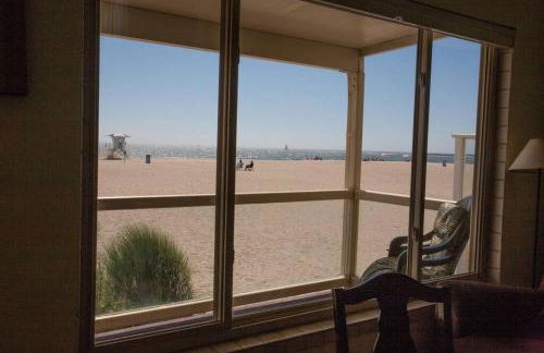 Beautiful Ocean Front Coastal Sunset Beach House - Foto 45