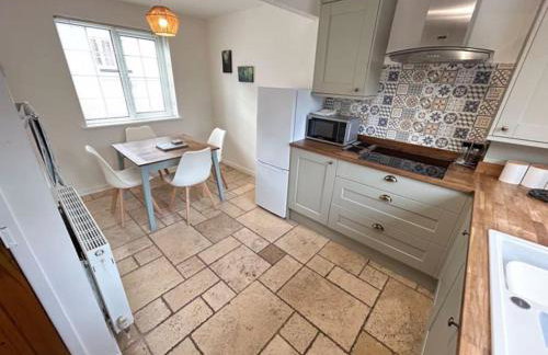 Cosy Cottage in Medieval Conwy with garden and parking - Foto 4