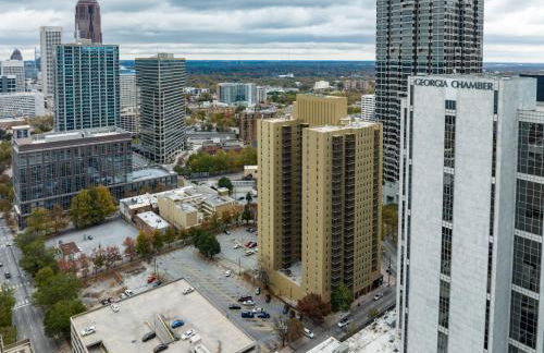 P8G Remodel 2BR/2BA downtown ATL-Parking & Balcony - Photo 42
