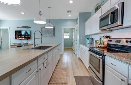 Serenity found King Bed Near Beach Three Little Birds - Foto 10