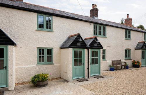 Gamekeeper's Cottage - Photo 30