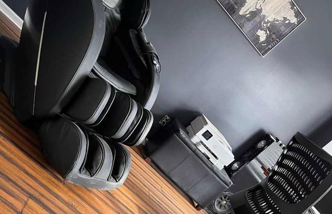 Remodeled and Inviting Free EV Charging Station Level 2 - Photo 10