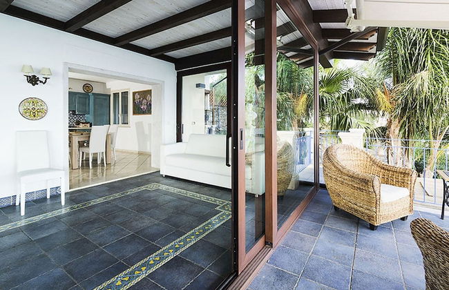 Exclusive Villa With Panoramic Swimming Pool and Hot Tub, Near the Sea - Foto 26