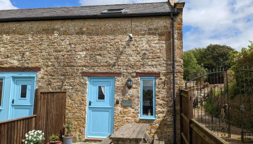 Barton Cottage - Photo 2