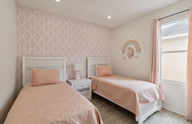 5/3 Pool Home Located in Sunset Ridge Community! - Foto 22