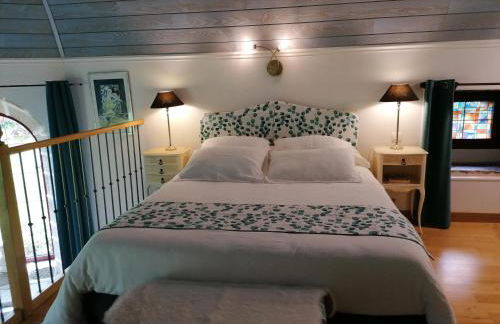 Gîte Atypique Dans Une Chapelle - Photo 17