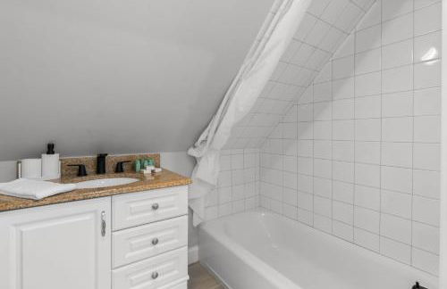 Falmouth Paradise 4BR FirepitFireplace - Foto 43