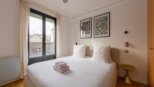 Le Marais - Iconic Penthouse with Balcony - Foto 3