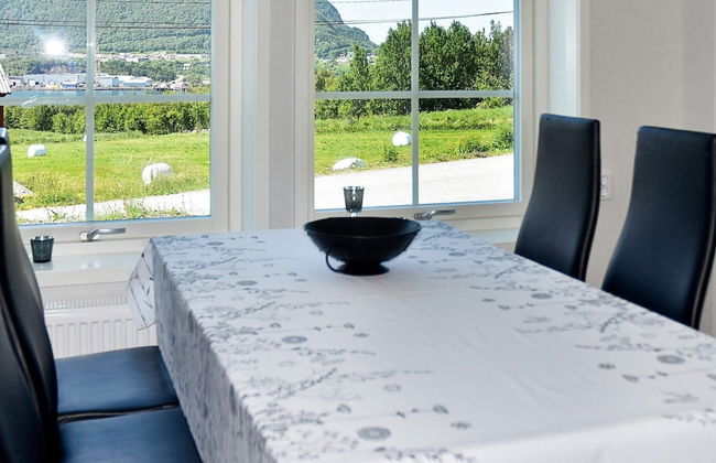 4 Person Holiday Home in Brattvag - Foto 29