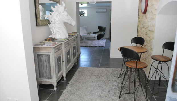 Coin salon dans le hall