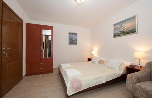 Apartments Šarić - Foto 9