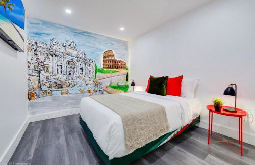 The World's Mansion - Game Room, 9 Bedrooms, HtdPool, Mini Golf, BBQ - Foto 24