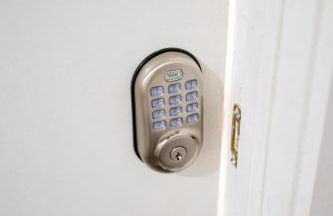 The Maiden Voyage - Themed Getaway, Steps to Forsyth, King Bed, Grill, Games, Picnic Basket - Foto 42