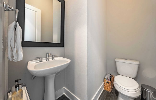 Modern Home, Private Balcony, Near Rainey & Lady Bird Lake Haus of Z - Foto 28