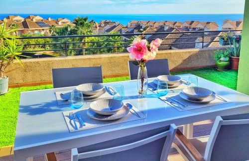 Alcaidesa, luxury apartment with sea views - Photo 1