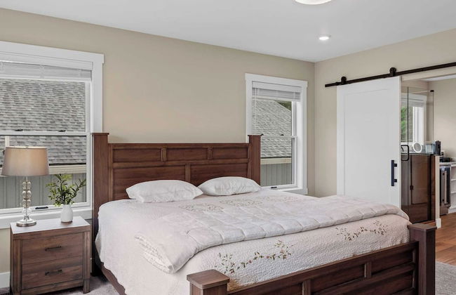 Lakeside Serenity by Avantstay Lakefront, Newly Built, Deck w/ Views! - Foto 20