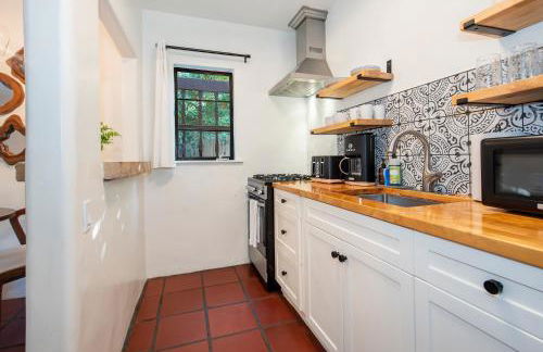 Casa Blanca Suite B2 - New, Private, Cozy! - Foto 4