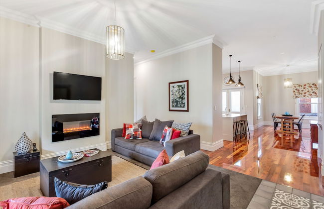 Grandview Accommodation - The Flaxley Apartments - Photo 26